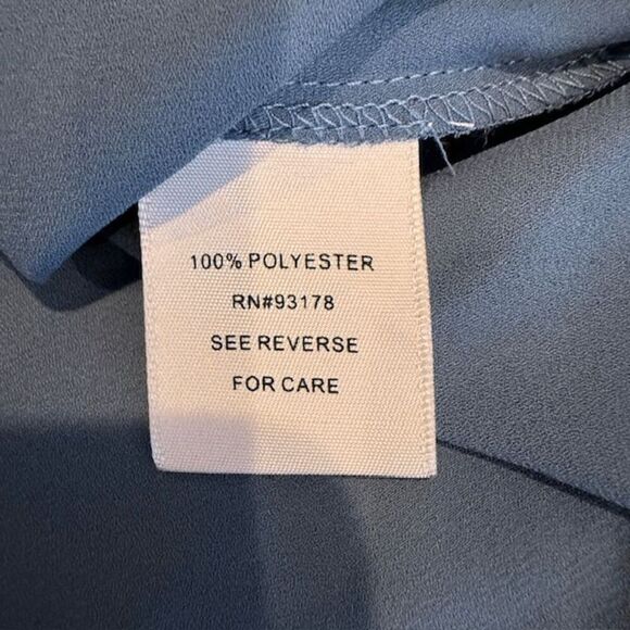 Philosophy Sheer Gauzy Slate Blue Cap Sleeve Blouse Pintuck V-Neck Size Small - Picture 5 of 9